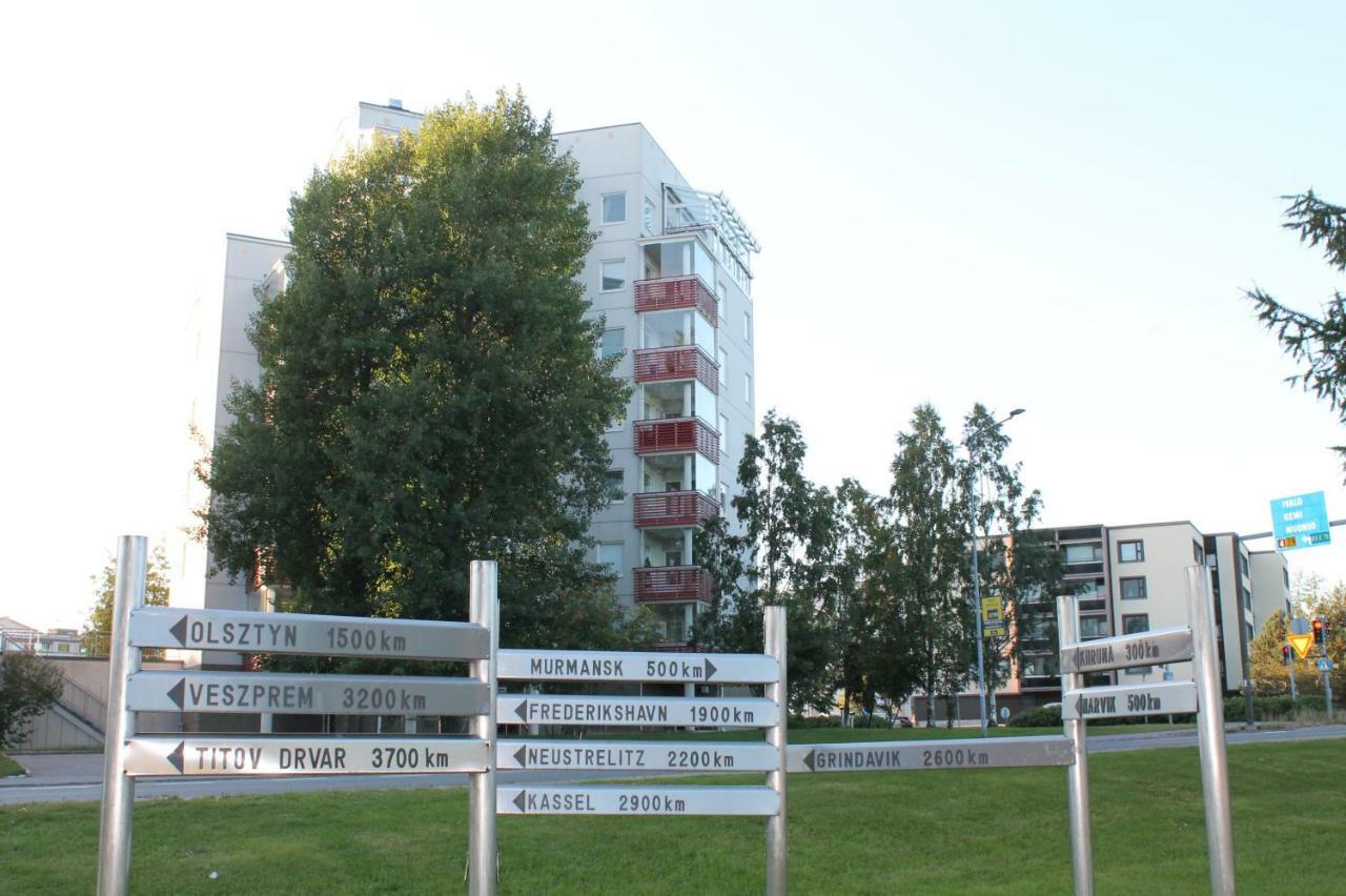 The Cosy Apartment With Own Private Sauna And Balcony 罗瓦涅米 外观 照片
